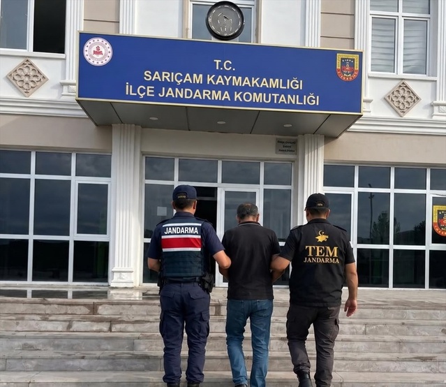 Adana'da hakkında yakalama kararı bulunan DEAŞ zanlısı Sarıçam'da gözaltına alındı