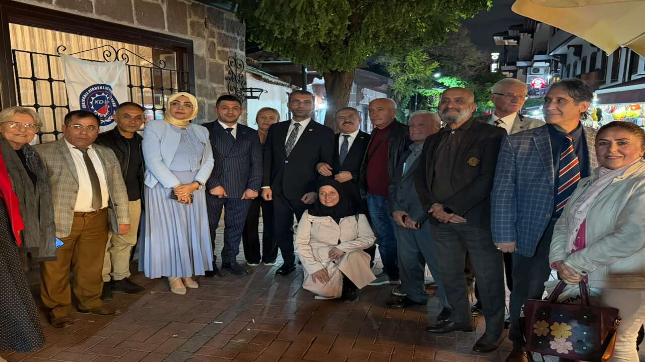Kırıkkaleliler 1 Ekim Dünya Yaşlılar Günü'nde bir araya geldi