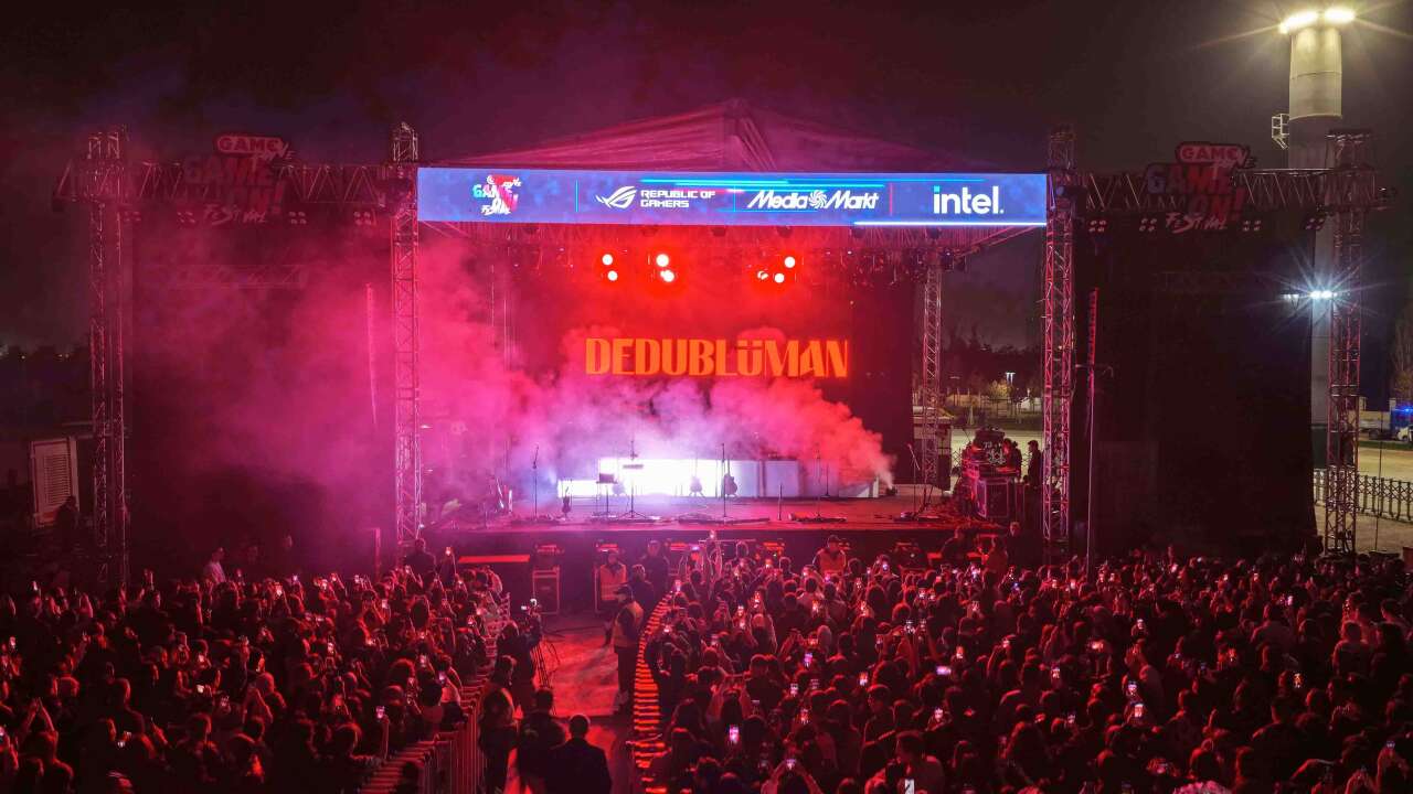 Dedublüman, Ankara’da gençlerle buluştu