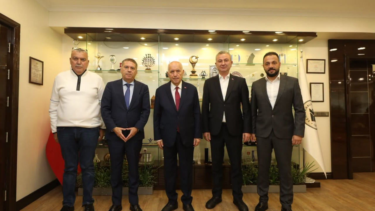Gençlerbirliği yönetiminden Yenimahalle Belediyesine ziyaret