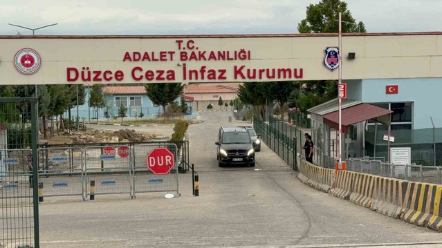Düzce'de 19-25 Ekim'de 16 bin kişi sorgulandı, 49 gözaltı ve 17 tutuklama yapıldı