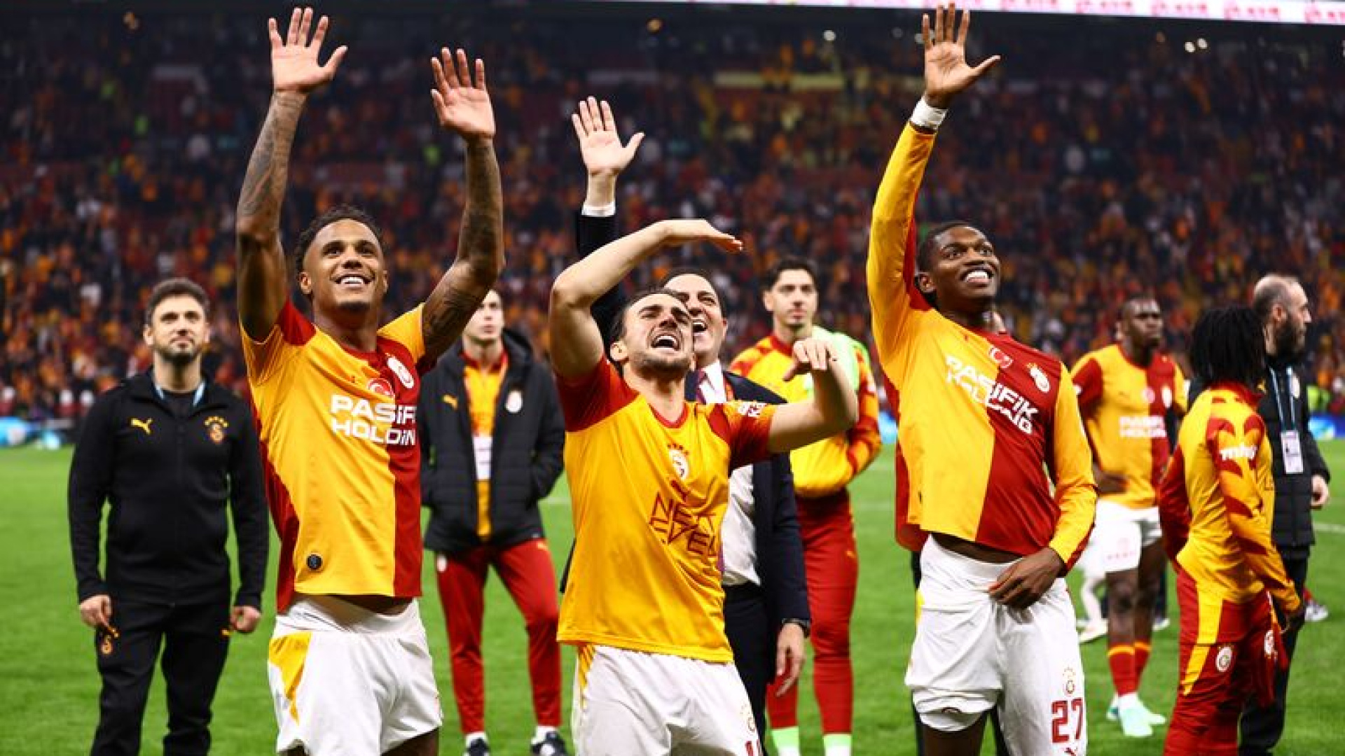 Galatasaray Fenerbahçe'ye kaybetmiyor!