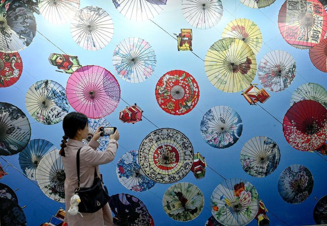 Sanmenxia'da 16. Çin Fotoğraf Festivali belgesel ve sanat temalarıyla başladı