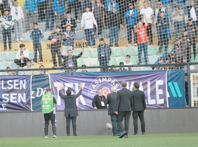 Eyüpspor, Süper Lig'de evinde Kasımpaşa'ya 1-0 yenilerek 3 puanla son sırada kaldı