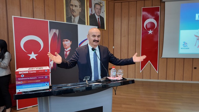Batman Üniversitesi 'Batman Esintisi' kitabını tanıttı, Vali Canalp Mereto'yu anlattı