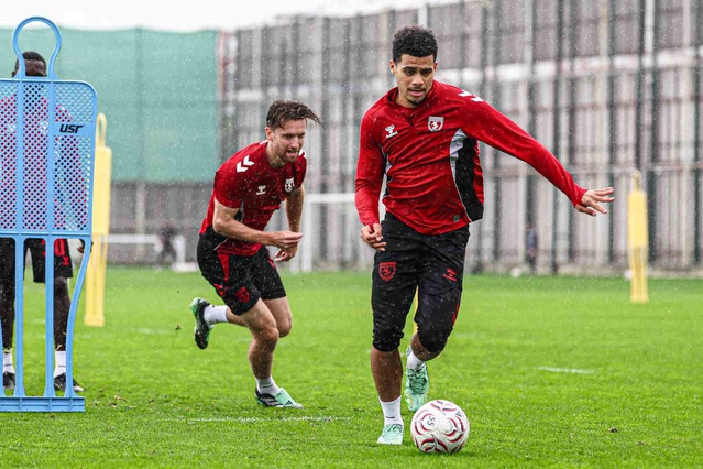 Samsunspor, Başakşehir deplasmanında 7 maçlık yenilgi serisine son vermeyi hedefliyor