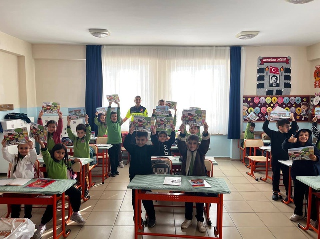 İl Jandarma Komutanlığı, 14 Eylül-7 Ekim'de okullarda trafik güvenliği eğitimi verdi