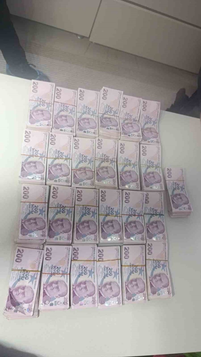 Hol Kampı'na yardım soruşturmasında 16 şüpheli gözaltına alındı