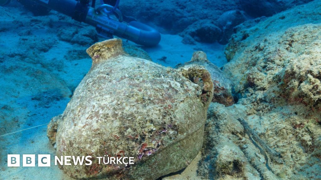 Dünyanın en eski gemi batığı Antalya'da keşfedildi