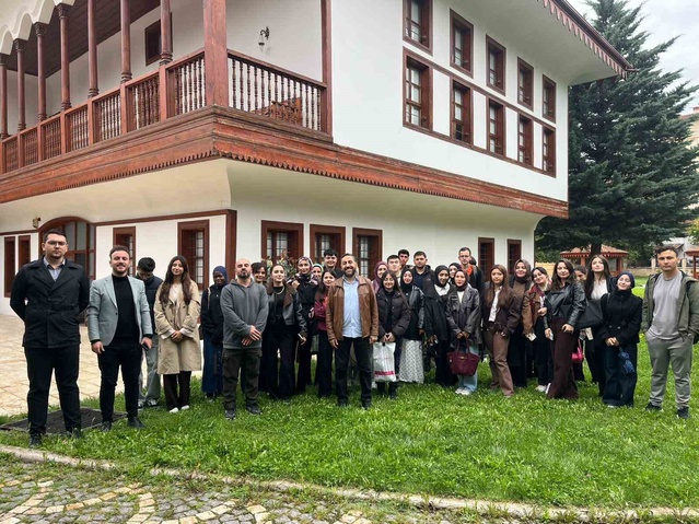 TOGÜ öğrencileri kültür dersini Mevlevihane ve Osman Paşa Konağı'nda işledi