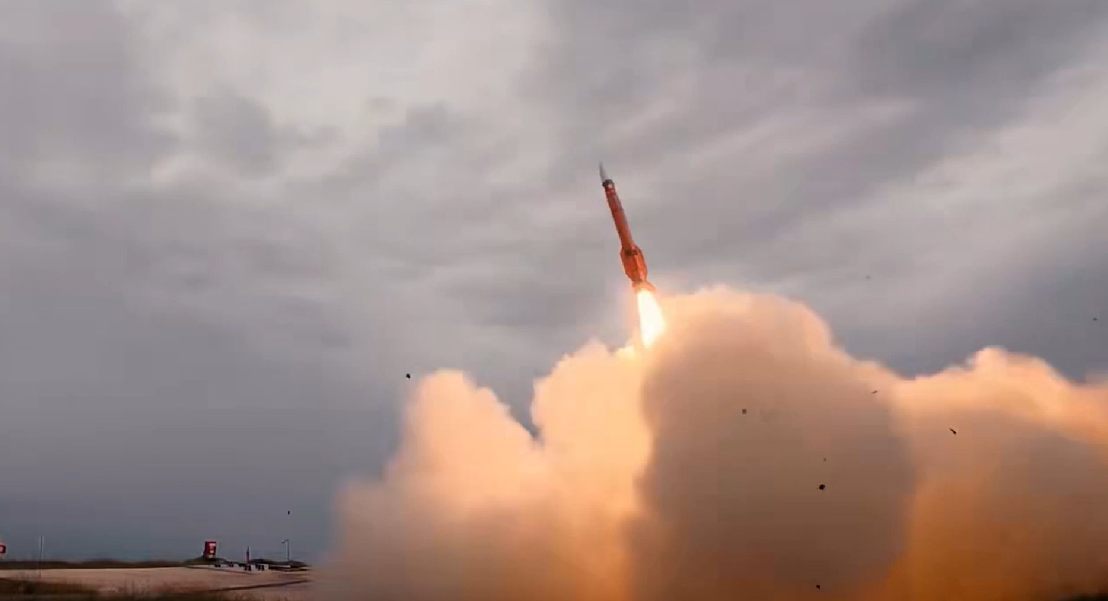 SİPER Ürün-2 yeni testi geçti. Havada hedef değiştirdi
