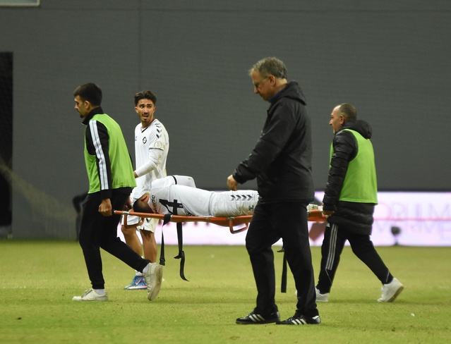 Altay'da 3 sakat ve 1 cezalıyla Balıkesirspor maçı öncesi sıkıntı büyüdü