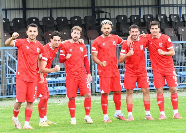 Balıkesirspor, Arnavutköy Belediyesi FSK'yı 1-0 yenerek kupada üst tura yükseldi