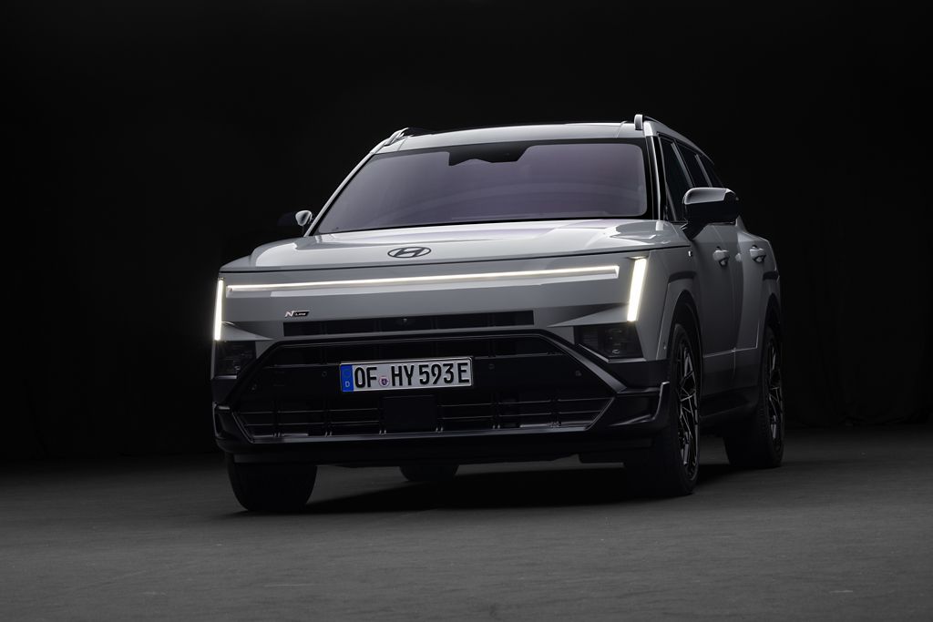 Hyundai yeni SUV modellerini Paris'te tanıttı