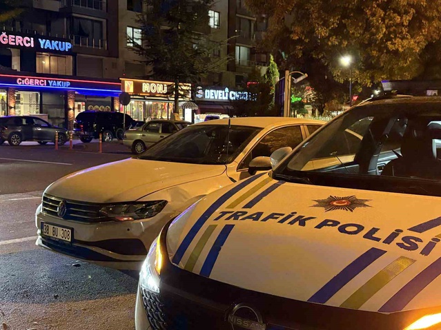 Kayseri Kocasinan'da otomobilin çarptığı üniversite öğrencisi ağır yaralandı