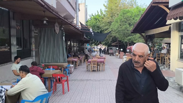 Kadirli'de emekli, 23 bin 500 liralık maaşın asgari ücretin altında olduğunu söyledi