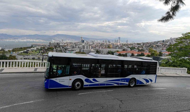 İzmir'de 29 Ekim'de toplu ulaşımda biniş ücreti 1 kuruş, İZBAN ücretsiz olacak