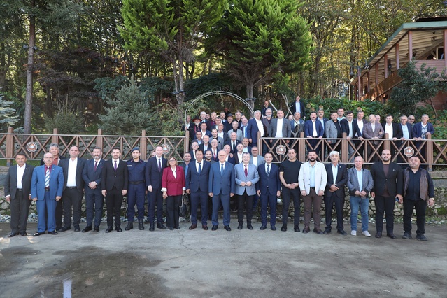 Fatsa'da Muhtarlar Günü programında eski muhtarlara plaket verildi