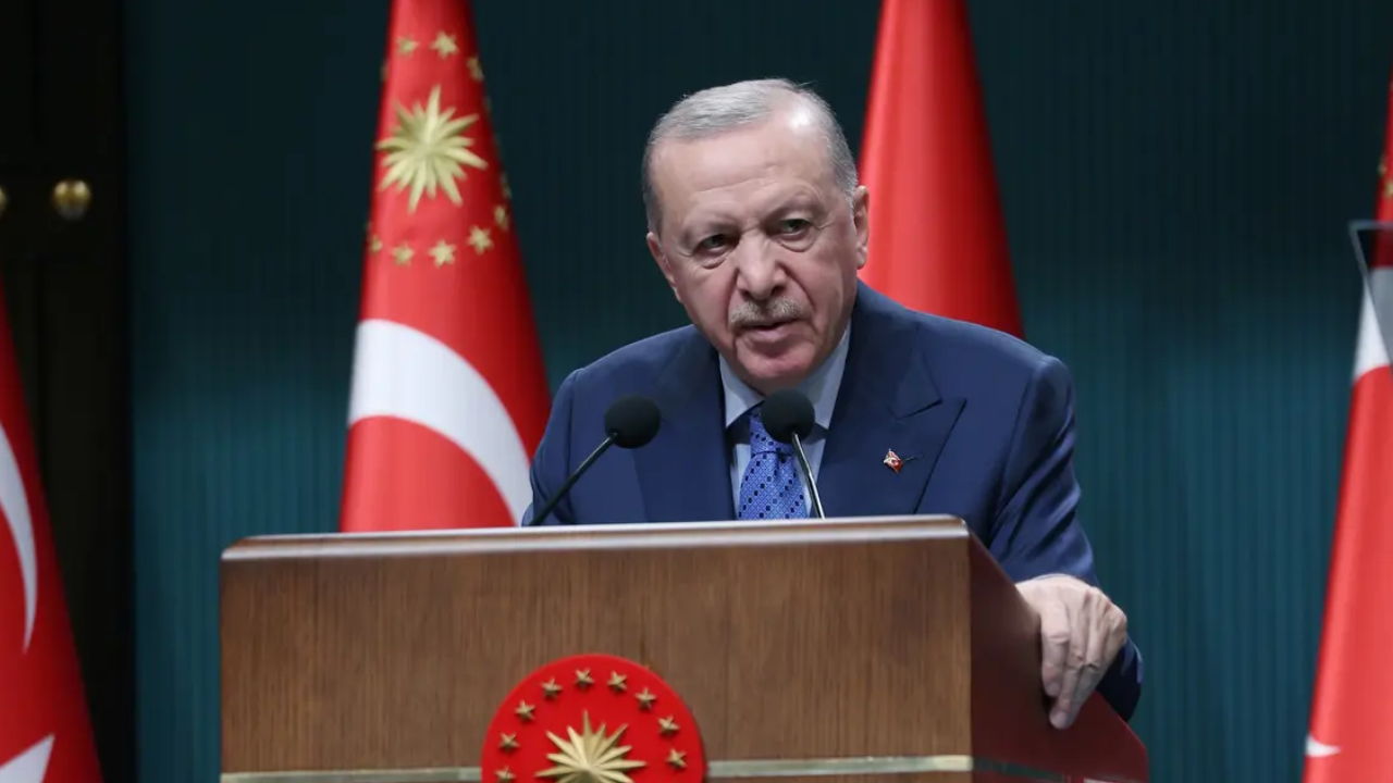 Cumhurbaşkanı Erdoğan’dan emekliler için yıl sonu mesajı