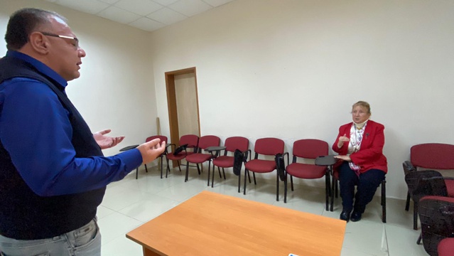 Elnur Hasan Mikail, 71 yaşında yüksek lisansa başlayan İşçi'yi örnek gösterdi