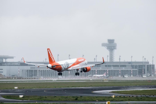 EasyJet kabin ekibinin Portekiz'de beş günlük grevi başladı, 443 uçuş iptal edildi