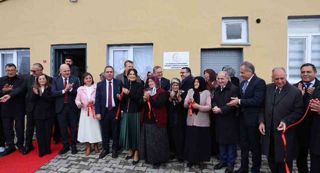 Kars Karakale'de kadın kooperatifinin yeni hizmet binası törenle açıldı