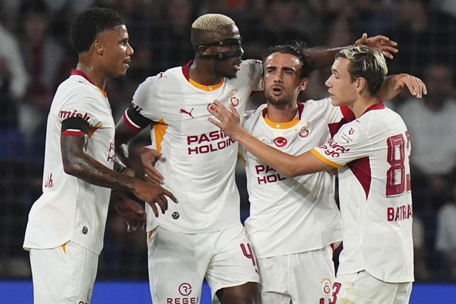 Galatasaray'da sakatlığı süren Leao İstanbul'da kaldı, Singo Lille kafilesine girdi