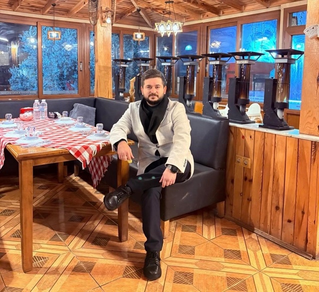 İzmir Buca'da restoran kavgasında ağır yaralanan iş yeri sahibi hastanede öldü