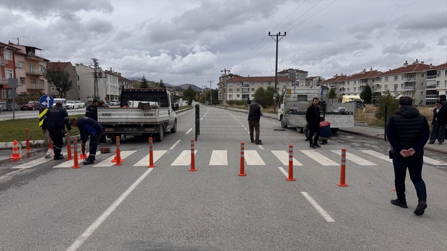Kütahya'da cadde, mahkeme kararıyla araç ve yaya trafiğine kapatıldı