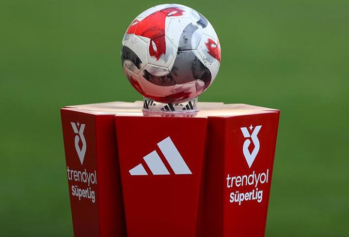Süper Lig çalkantılı aranın ardından geri dönüyor! Gündemde ne var?