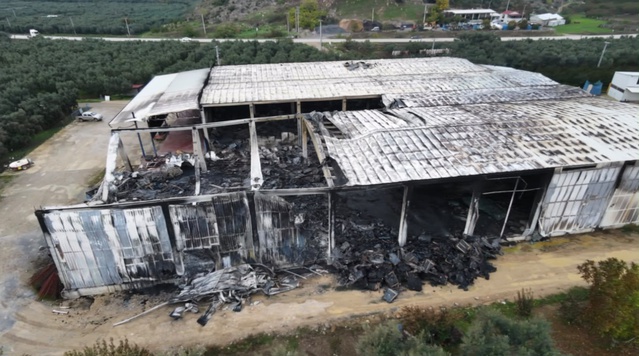 Bursa İznik'te kullanılamaz hale gelen soğuk hava deposu dronla görüntülendi