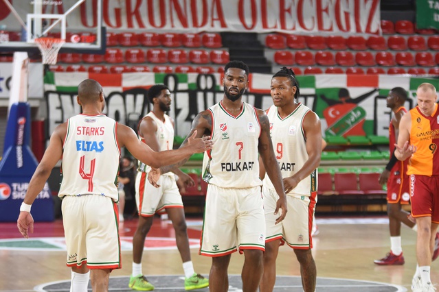Karşıyaka, yarın Çayırova'yı seyircisiz ağırlayıp cezasını tamamlayacak