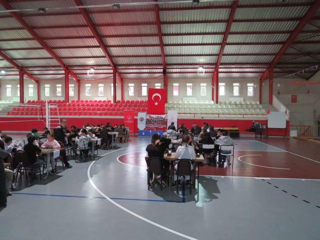 Eskişehir'de korunma altındaki 65 çocuk 29 Ekim'de satranç turnuvasına katıldı