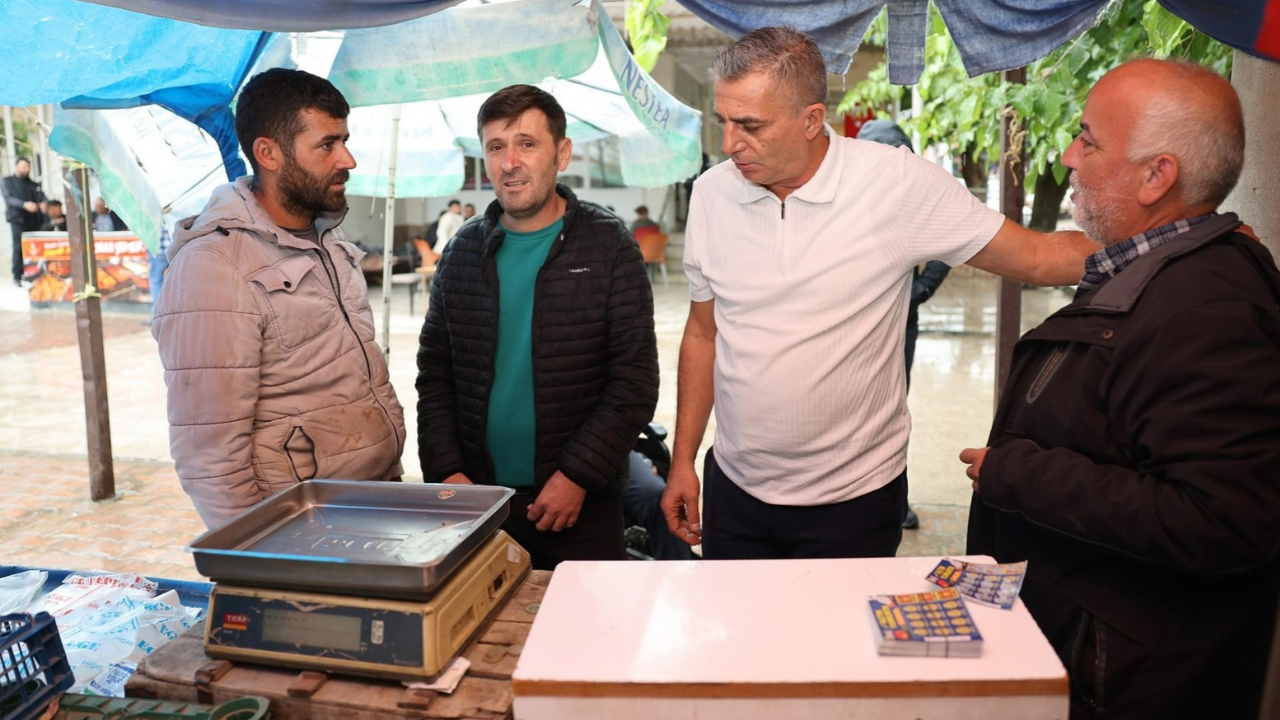 Başkan Şimşek mahalle sakinlerini dinledi