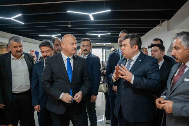 Besni üzümünün katma değerini artıracak yol haritası hazırlanıyor