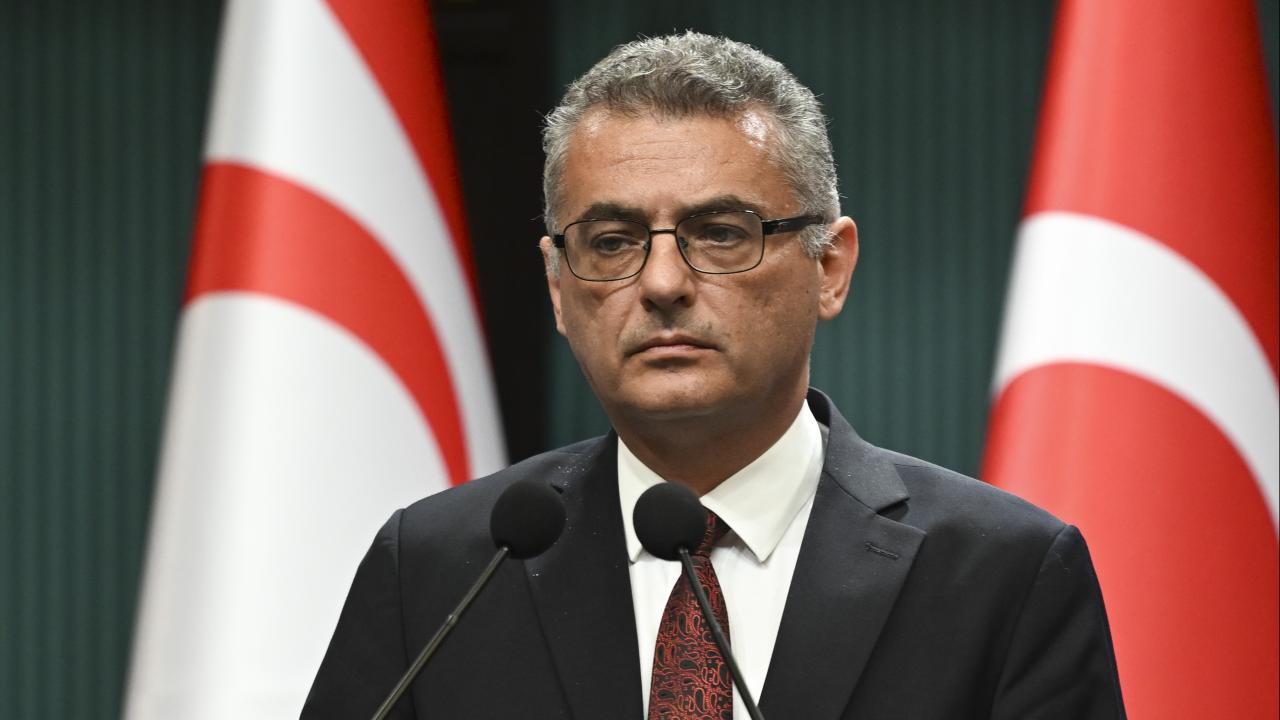 Erhürman: Türkiye ile işbirliği içinde adil ve kalıcı çözüm için çalışacağız