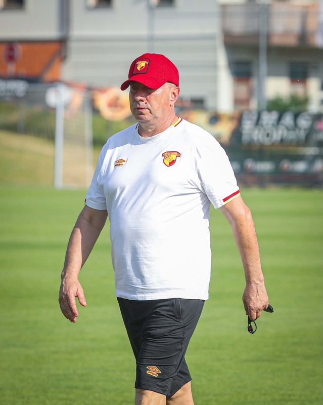 Göztepe deplasmanda Eyüpspor'u 4-0, Kocaelispor'u 2-1 yenerek tırmanışa geçti