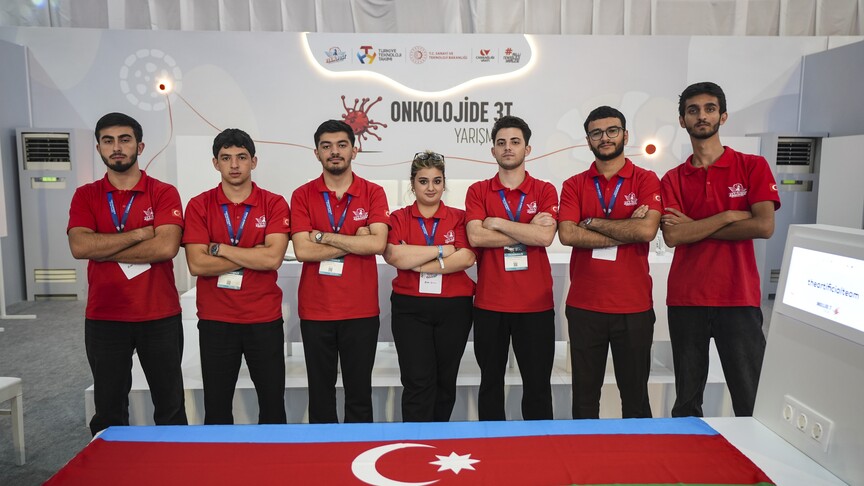 TEKNOFEST Güneydoğu'ya katılan Azerbaycanlı gençlerin hedefi beyin tümörlerinin analizini kolaylaştırmak