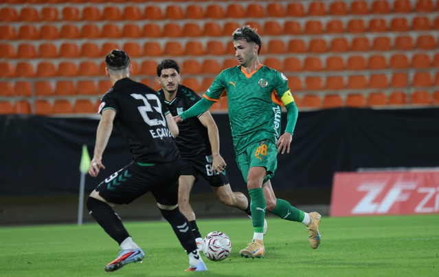 Ziraat Türkiye Kupası'nda Corendon Alanyaspor, 12 Bingölspor'u 4-1'lik skorla geçti