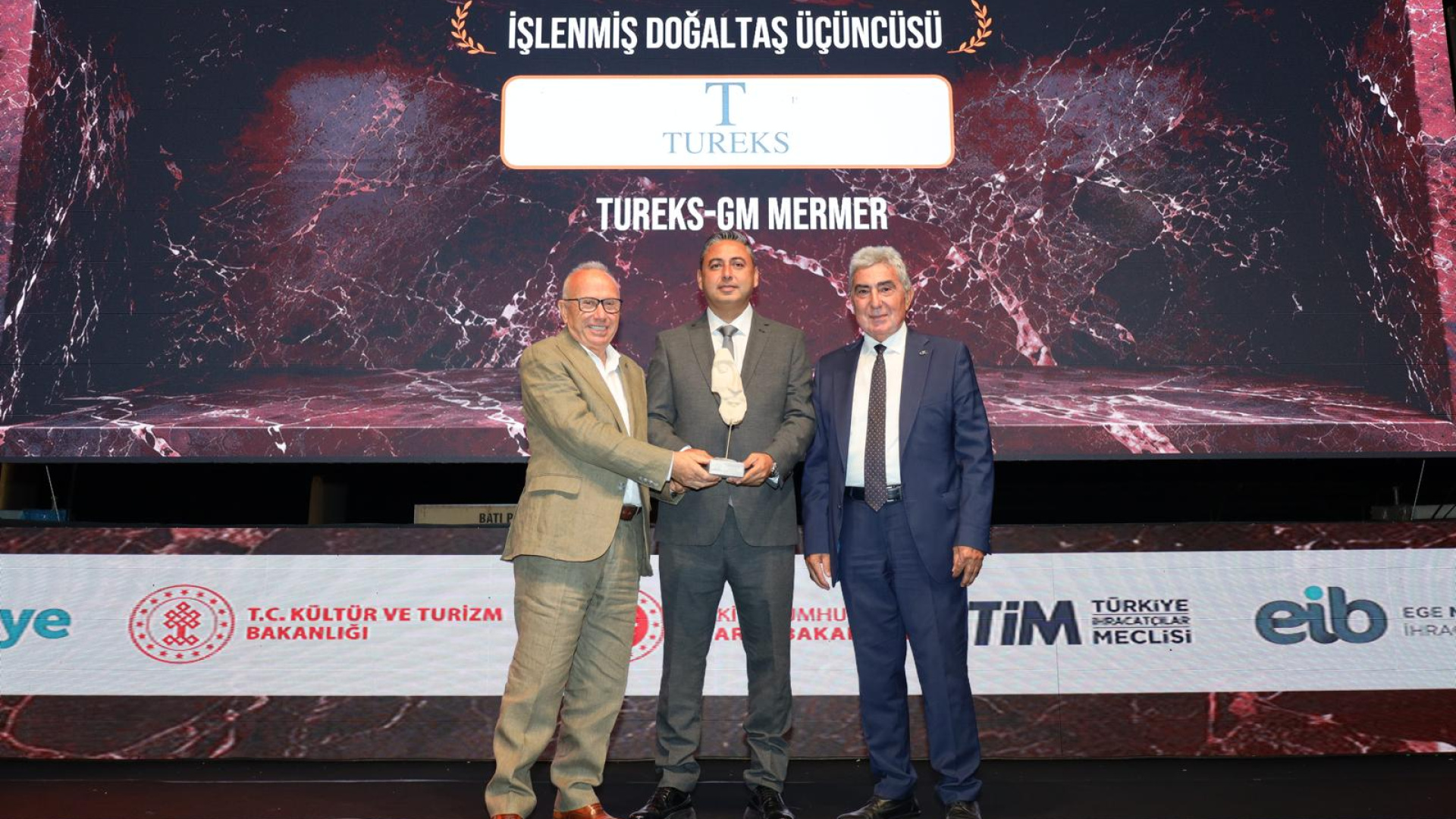 Tureks, 4 ödül birden aldı
