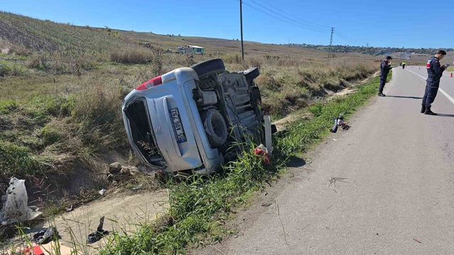 Samsun Vezirköprü'de kontrolden çıkan araç şarampole devrildi, 1 kişi yaralandı