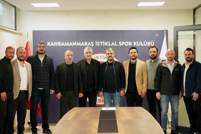 Kahramanmaraş İstiklalspor'da teknik direktörlüğe Mehmet Altıparmak getirildi