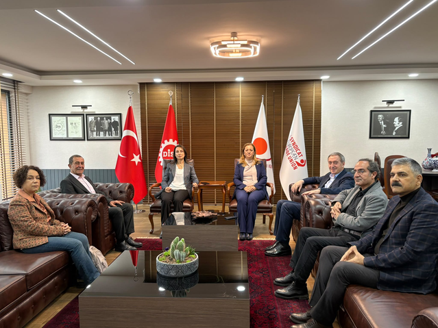 DEM Parti heyeti, DİSK Genel Merkezi'nde Çerkezoğlu ile gündemi değerlendirdi