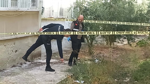 Manisa Şehzadeler'de balkondan düşen Ramazan İşler'in hayati tehlikesi sürüyor