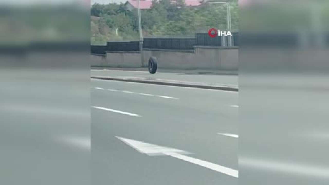 Ankara’da EGO otobüsünün arka lastikleri koptu