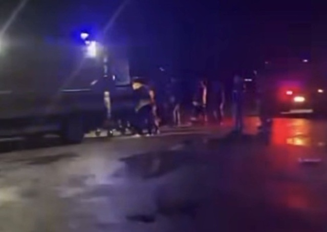 Gaziantep Nurdağı'nda iki ayrı trafik kazasında toplam 21 kişi yaralandı