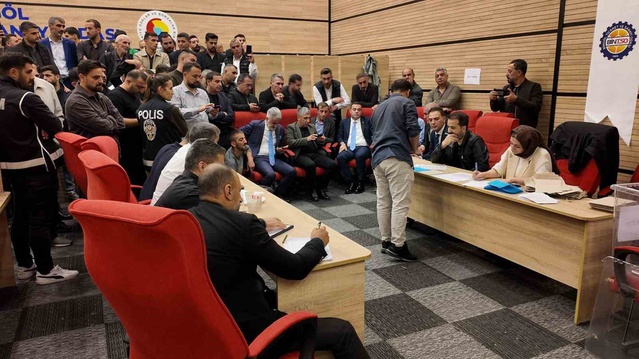 BİNTSO'da seçimi Kadir Çintay'ın Mavi Listesi 10 meslek grubunun 9'unda kazandı