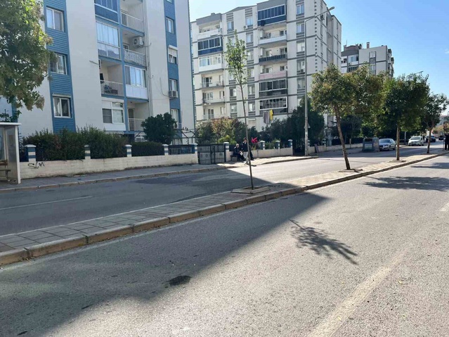 İzmir Çiğli'de kardeşini vurarak öldüren emekli astsubay suç aletiyle yakalandı