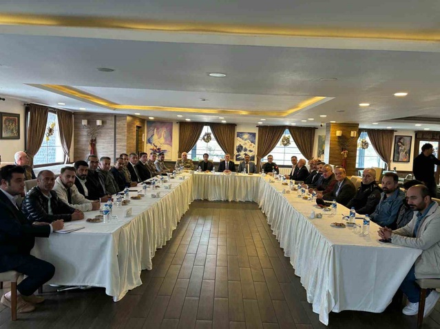 Sarıkamış Kayak Merkezi'nin 2026-2027 sezonu hazırlıkları toplantıda ele alındı