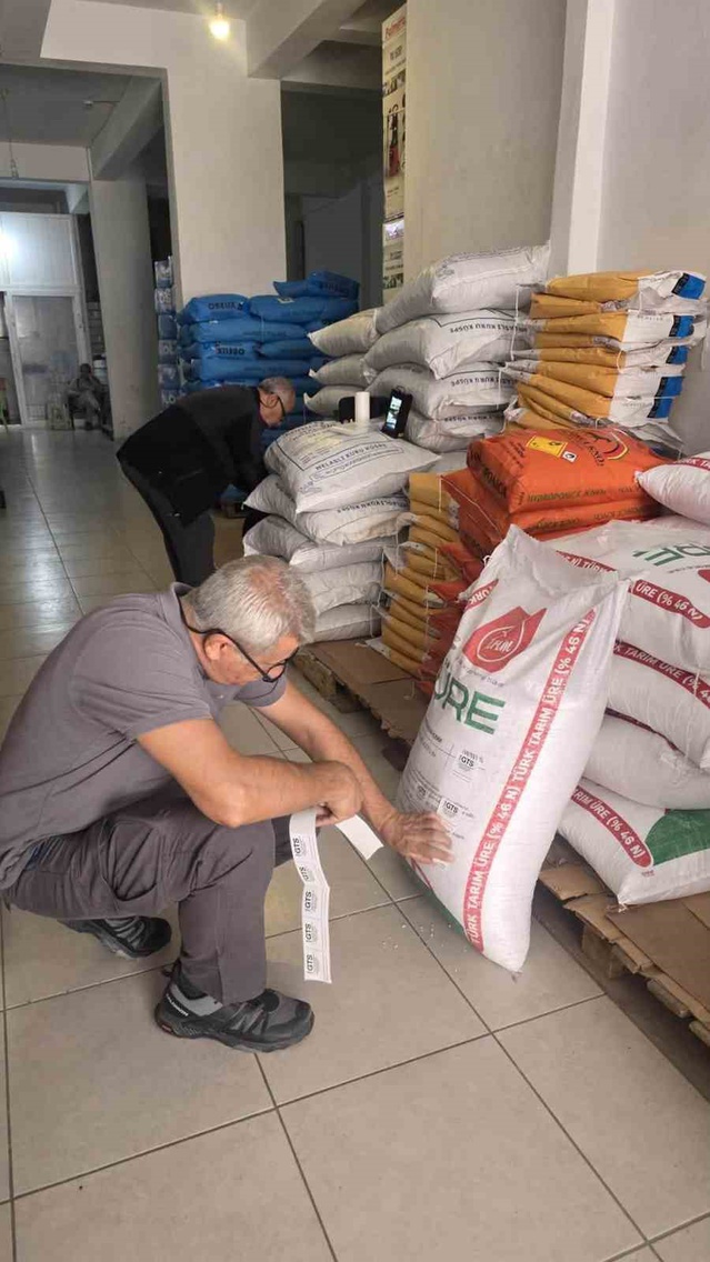 Çanakkale'de 29 Eylül-1 Ekim arasında 23 gübre ürününe DNA bandrol denetimi yapıldı